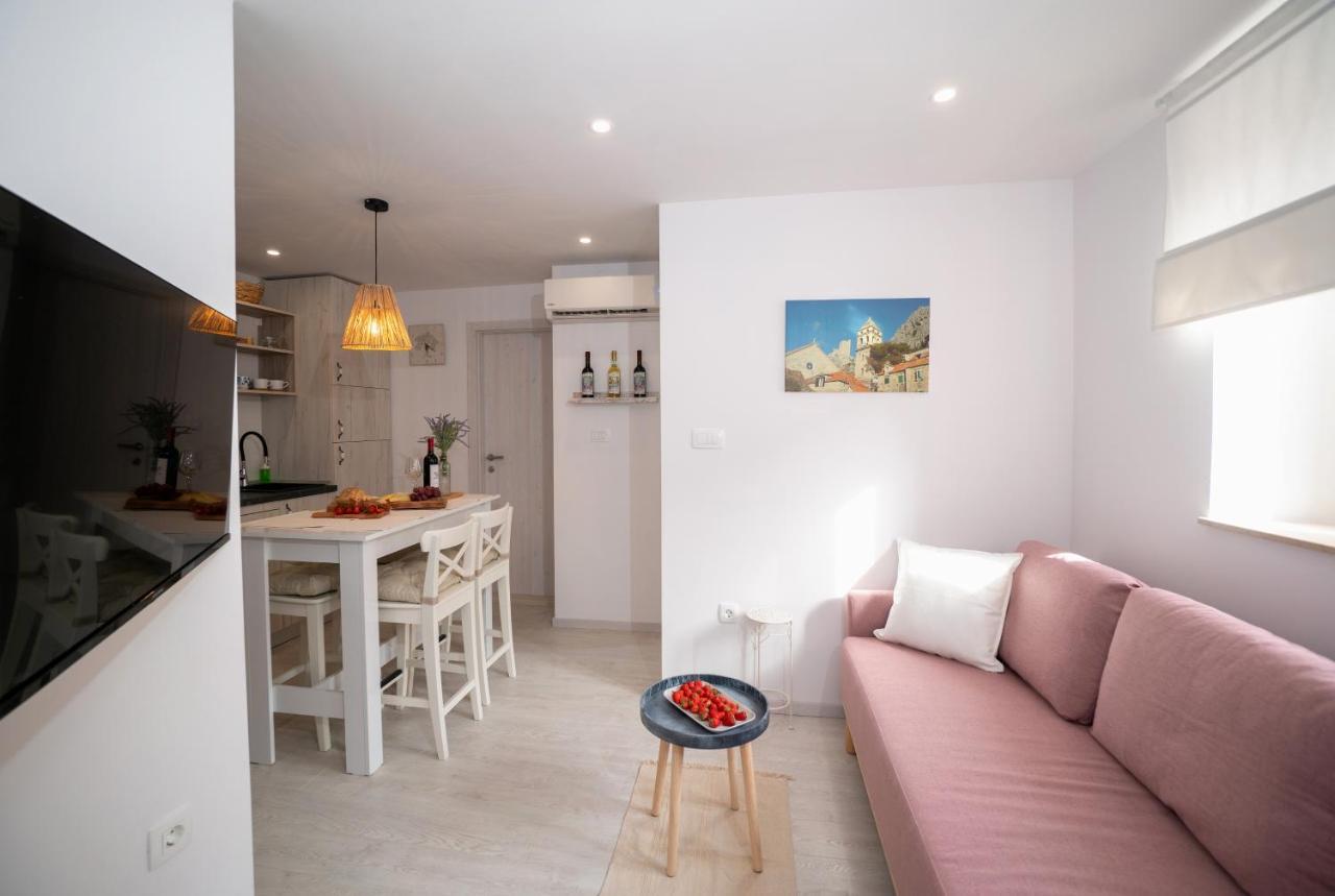 New Cozy Apartment - Center Of Old Town Omiš Buitenkant foto
